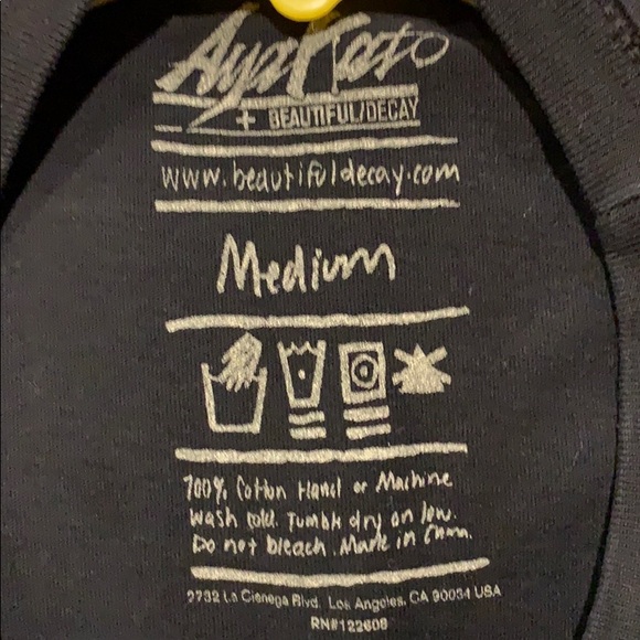 Asian design T-shirt - Picture 4 of 4